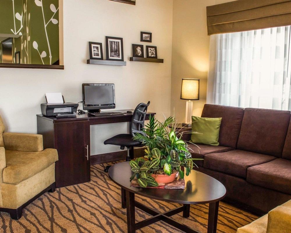 Sleep Inn Staunton Ngoại thất bức ảnh